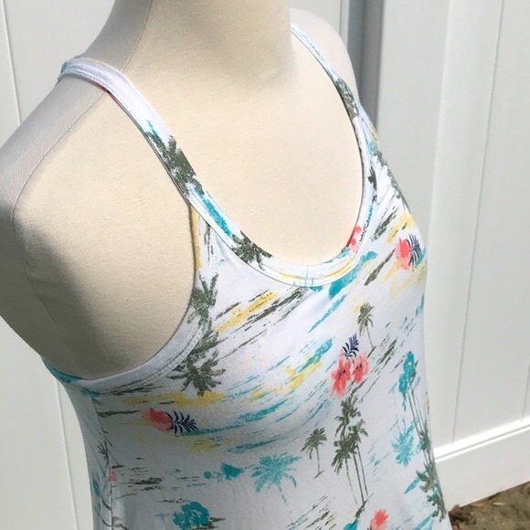 SO Tropical Beach Print Halter Style Swing Dress Size XSmall - Picture 4 of 14